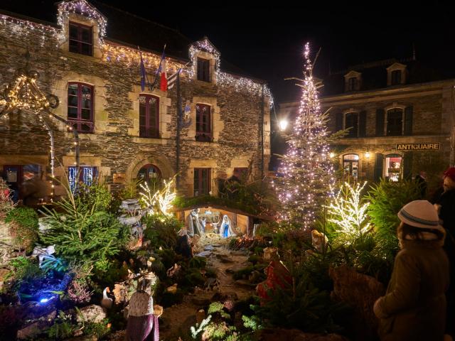 Illuminations De Noël Rochefort En Terre (5)