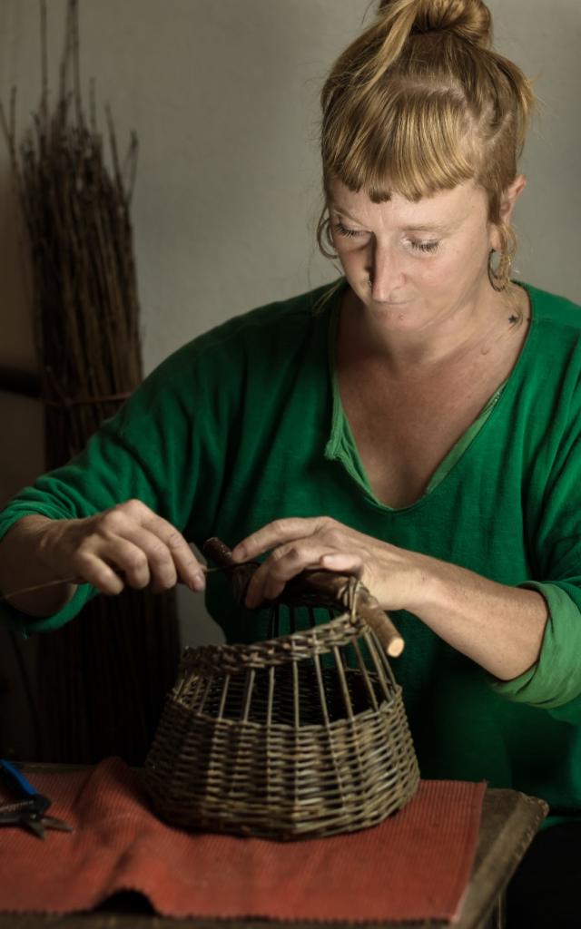 Valérie Robichon Vannerie Art St Gravé