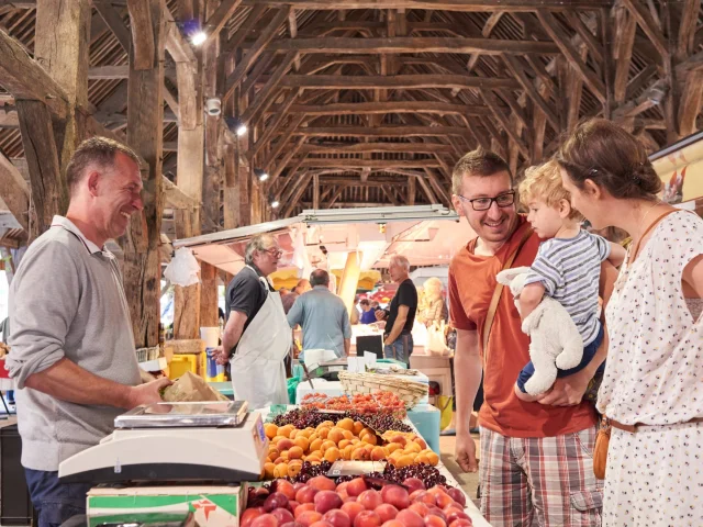 Marché sous les Halles de Questembert