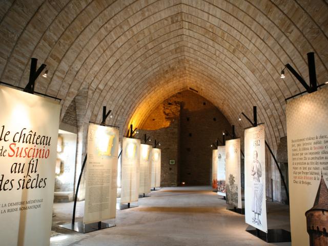 Domaine De Suscinio Morbihan Tourisme