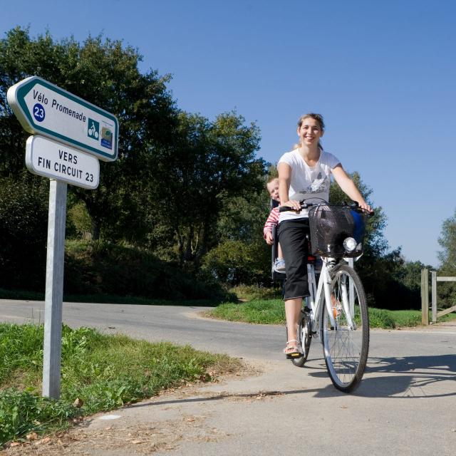 Greenways and Bike Routes Rochefort en Terre Tourism