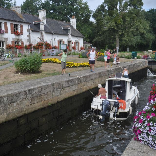 Ecluse Saint Gravé Canal Nantes à Brest