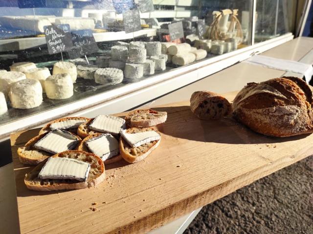 Marché De Berric Les Miches De Larré
