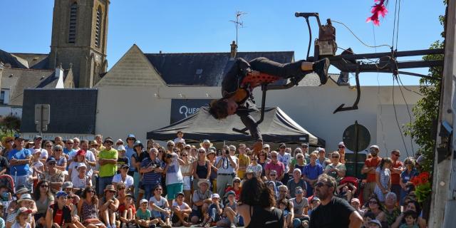 Inopiné Festival Questembert 2022 Cie Sacorde