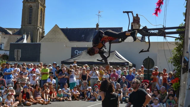 Inopiné Festival Questembert 2022 Cie Sacorde