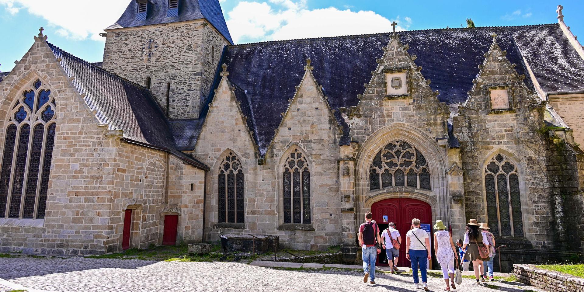 Visit Rochefort En Terre church