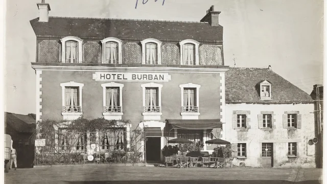 Hôtel Burban Rochefort-en-Terre - Collection Musée de Bretagne-licence CC BY NC ND