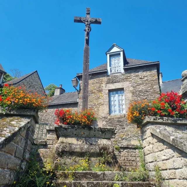 Le Vieux Bourg June2024 2web