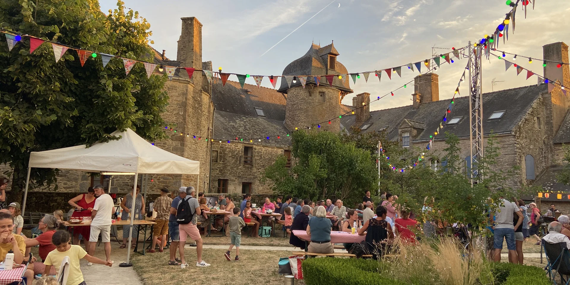 Les Inopinés de l'été Jardin Belmont Questembert