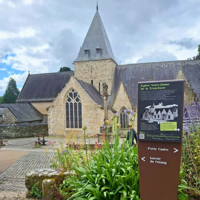 Parcours Patrimoine - Eglise de Rochefort-en-Terre