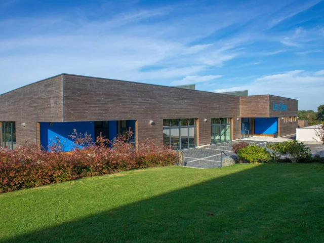 Salle les Grées à Pluherlin