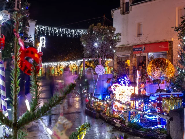 Christmas lights Questembertlaetitia Rouxel 1