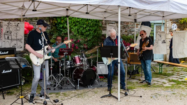 Festival Imaginambulles Rochefort-en-Terre apéro concert