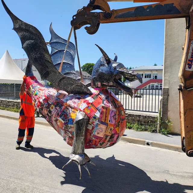 Libre Libre Parcours Sculptures Installation Dragonne