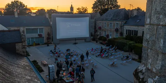 Cinéma en plein air à La Vraie-Croix
