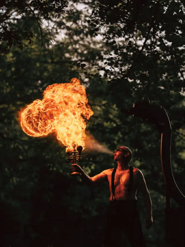 Ben Cracheur De Feu